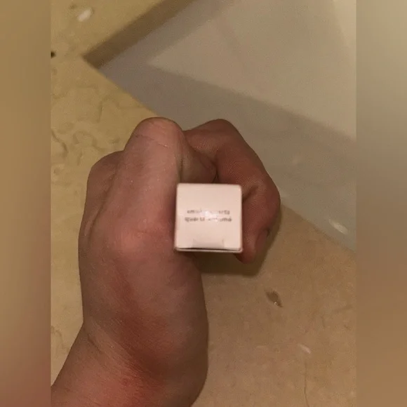 Glimmer Shadow - Picture 7 of 10